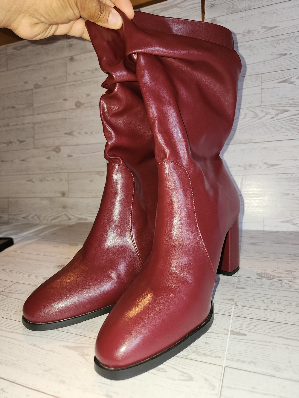 Women's Burgundy Slouch Mid-Calf Block Heel Boots Size 9